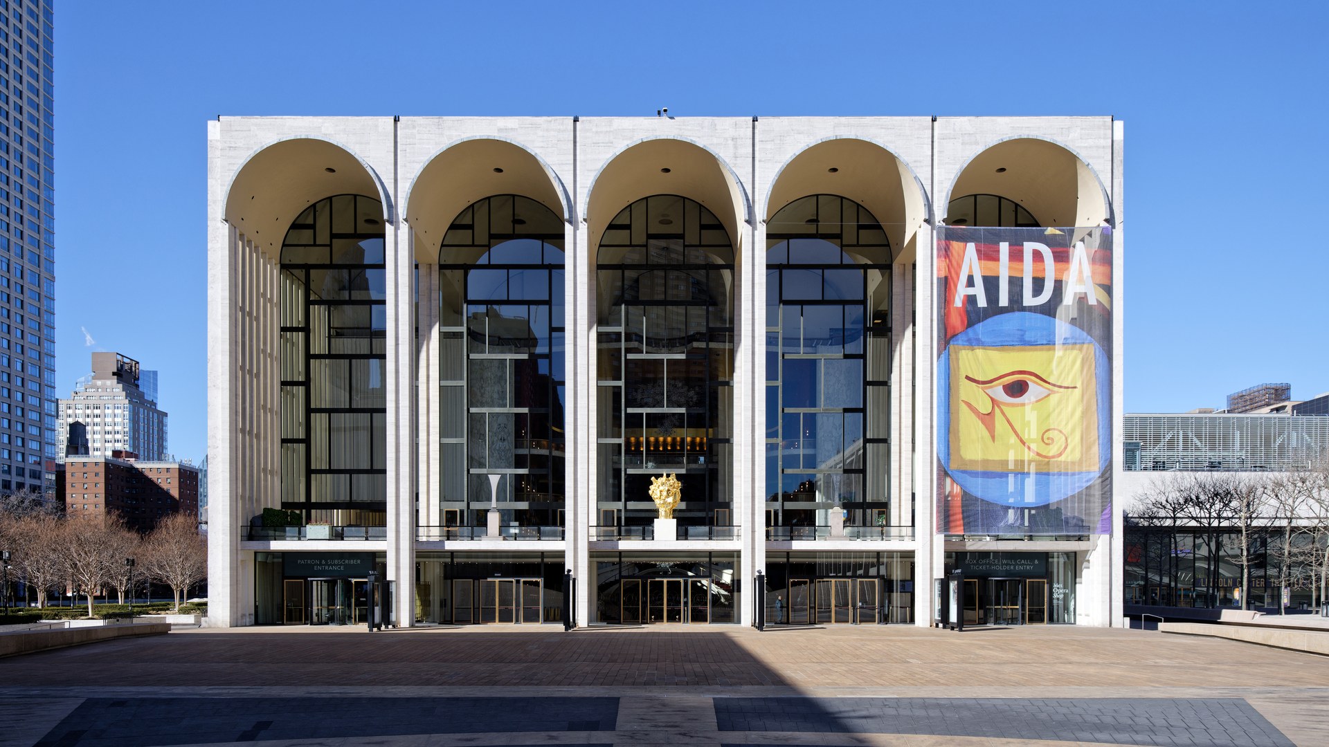 Met Opera stages American Civil War grief in Lincoln adaptation