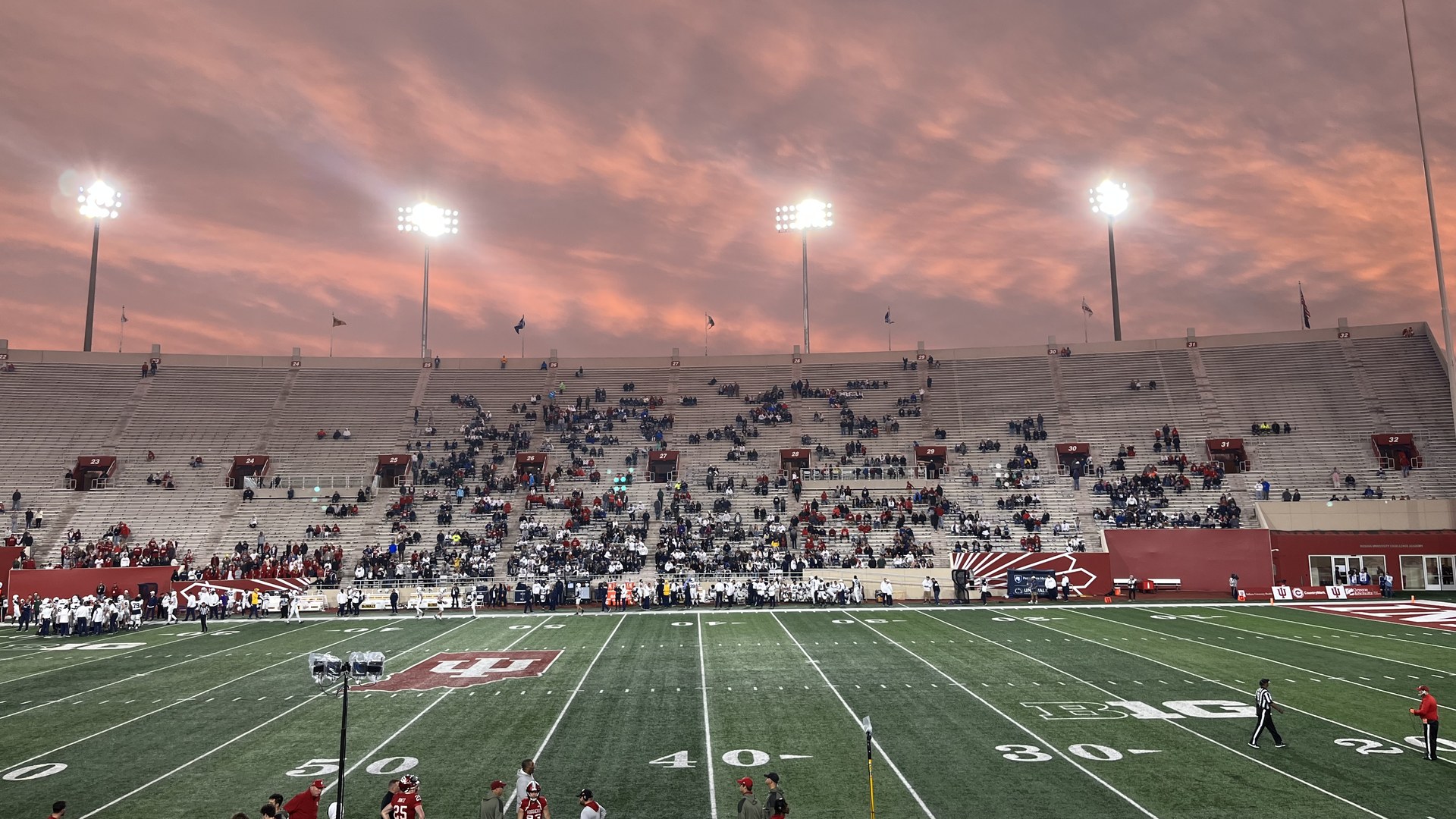 Indiana ends two-year winning streak, faces college football elite reality
