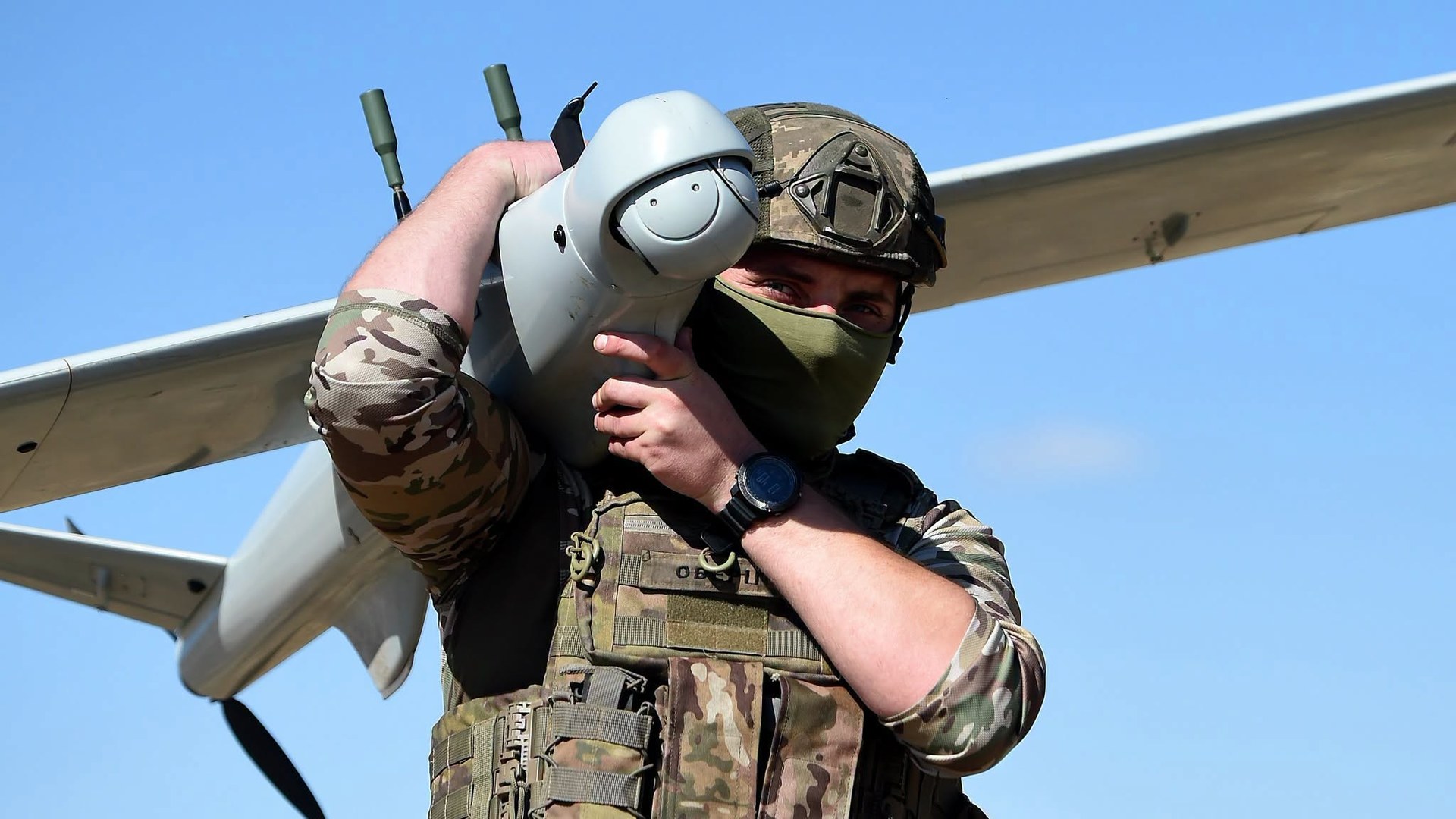 Ukrainian Drones Lose Connectivity in Suspected Satellite Signal Disruption