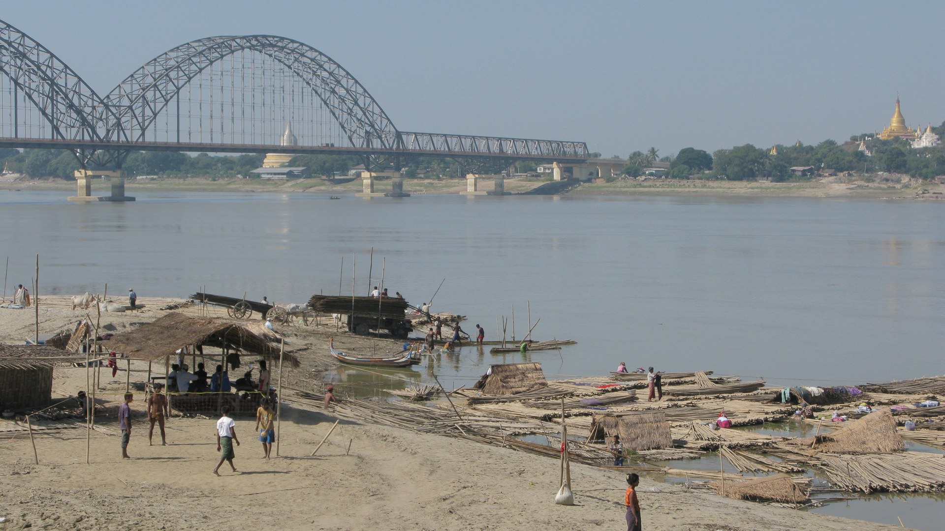 Myanmar's Irrawaddy River Faces Growing Environmental and Economic Pressures