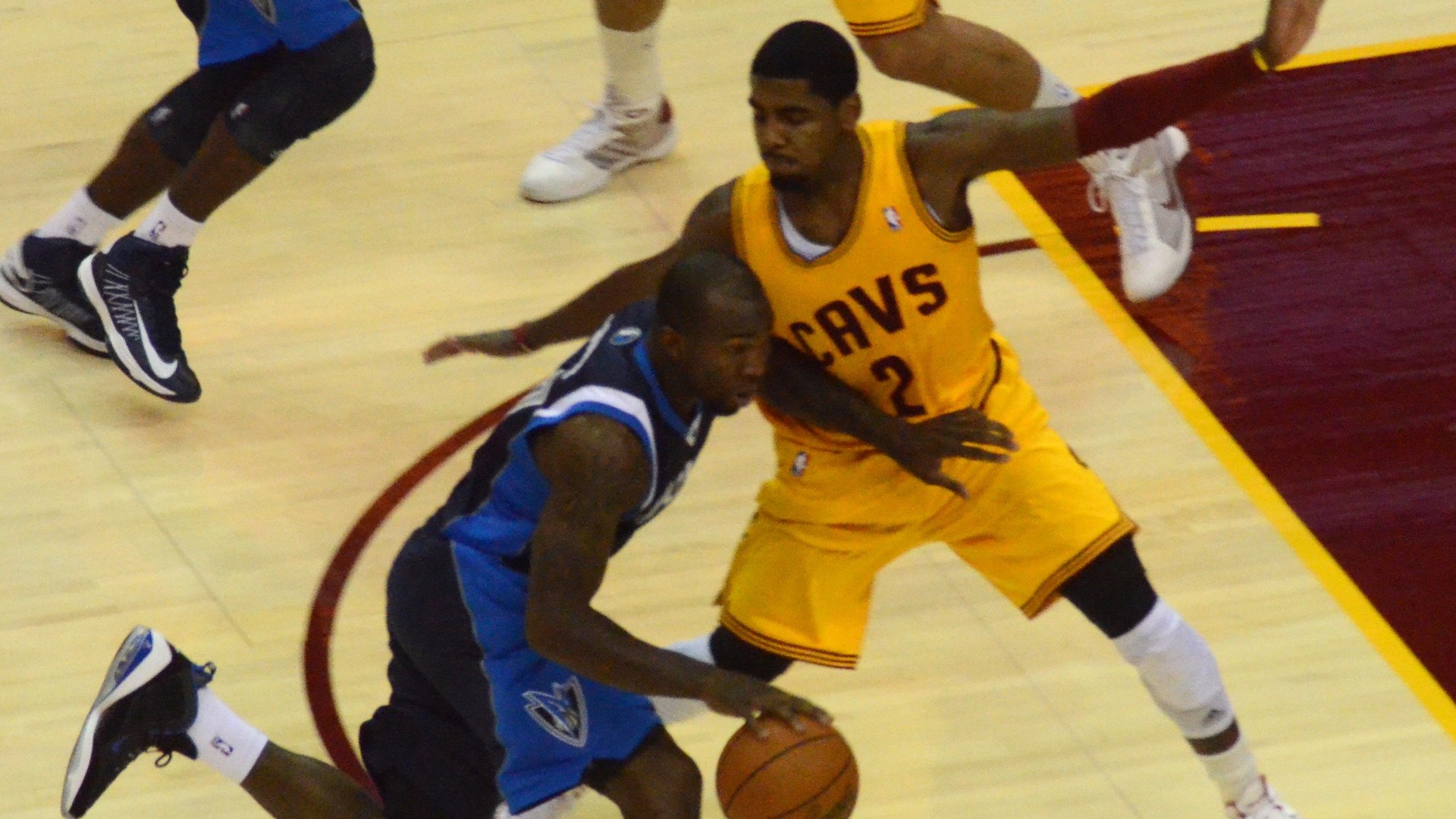Irving Eyes Earlier NBA Exit Than James, Discusses Mavericks Future