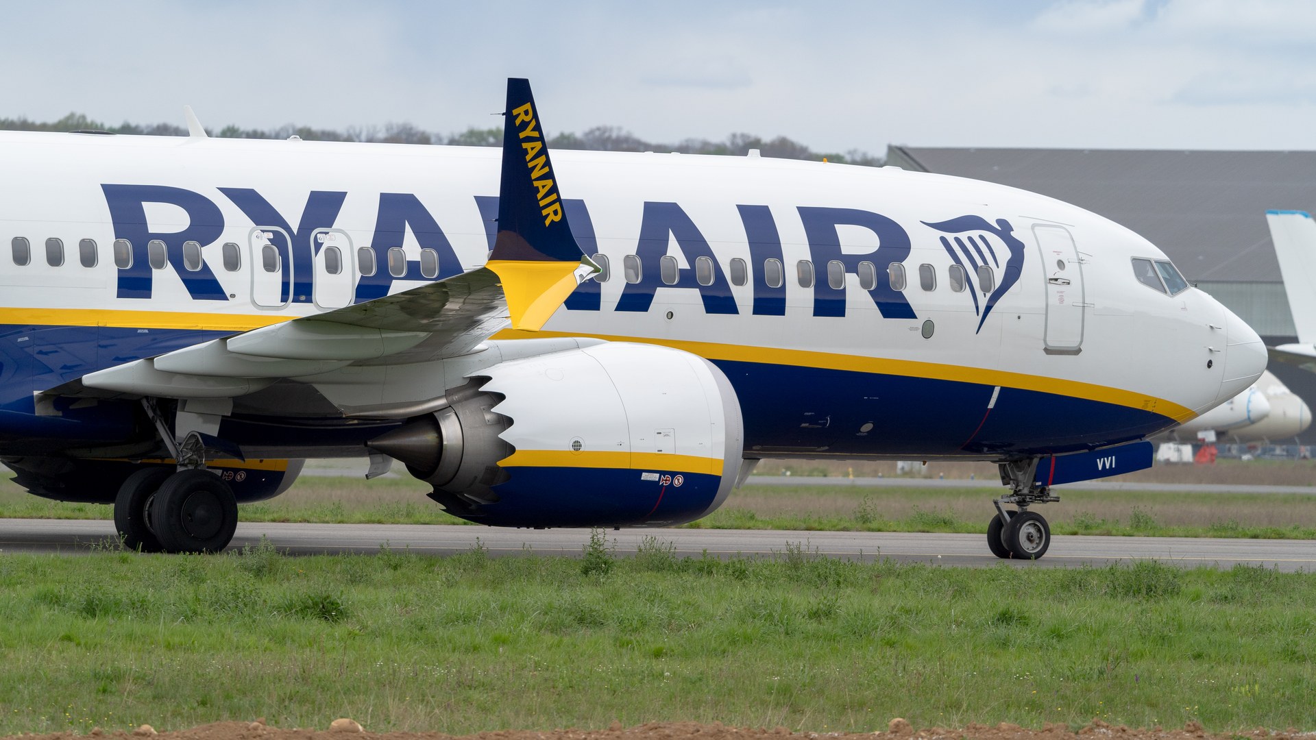 European airfares set to rise as fuel costs climb, airline warns