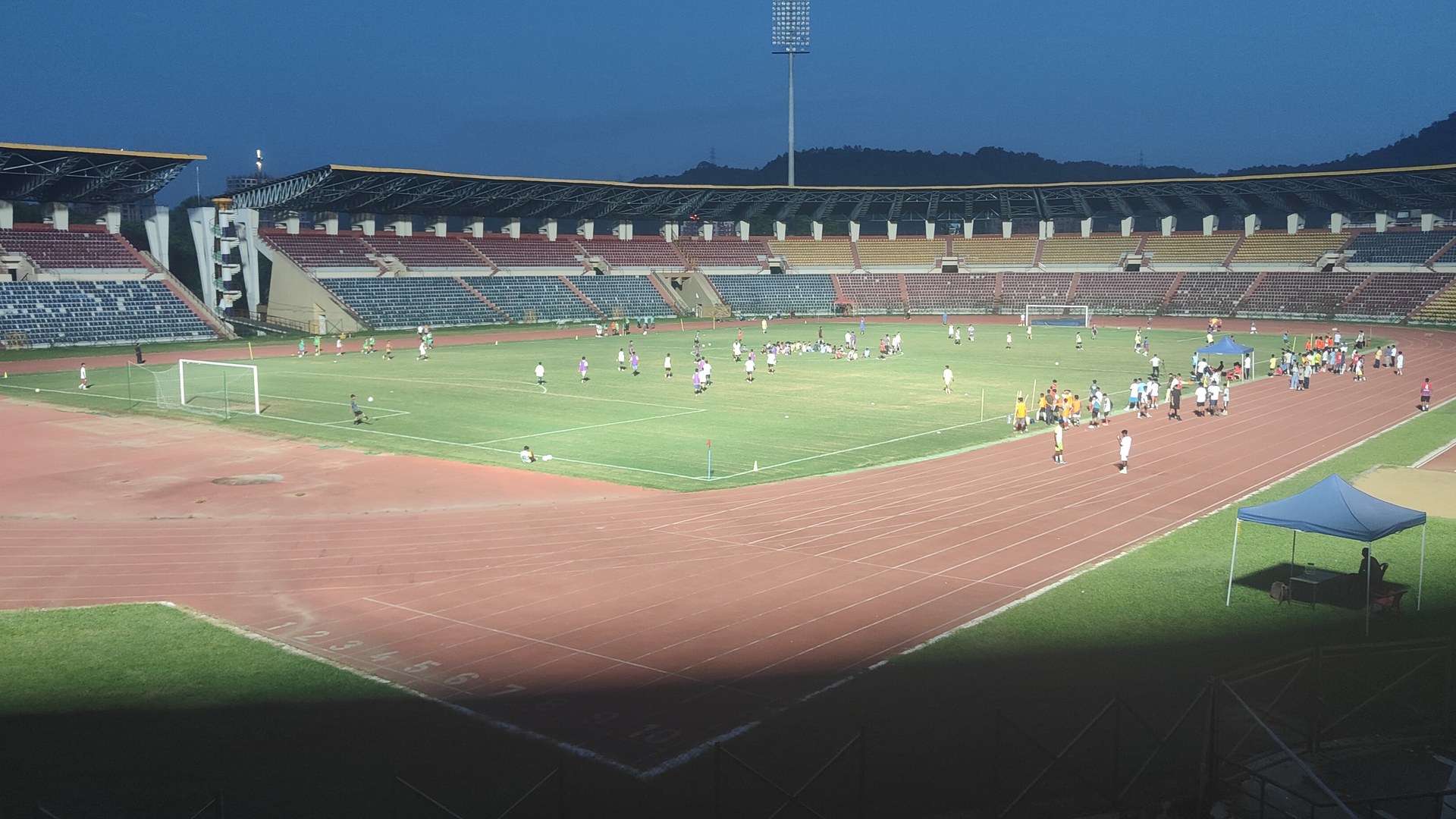 NorthEast United Face Kerala Blasters in ISL Clash