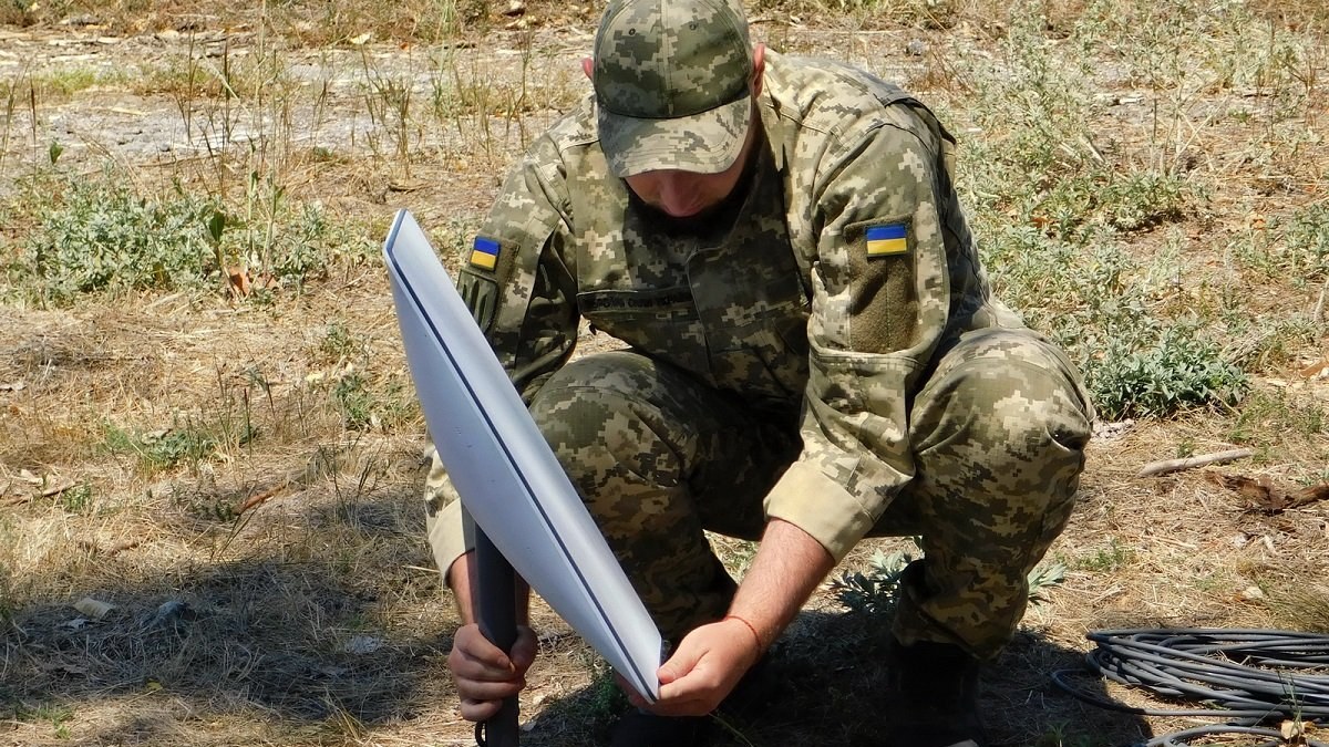 Blame game emerges over Starshield service disruptions in Ukraine