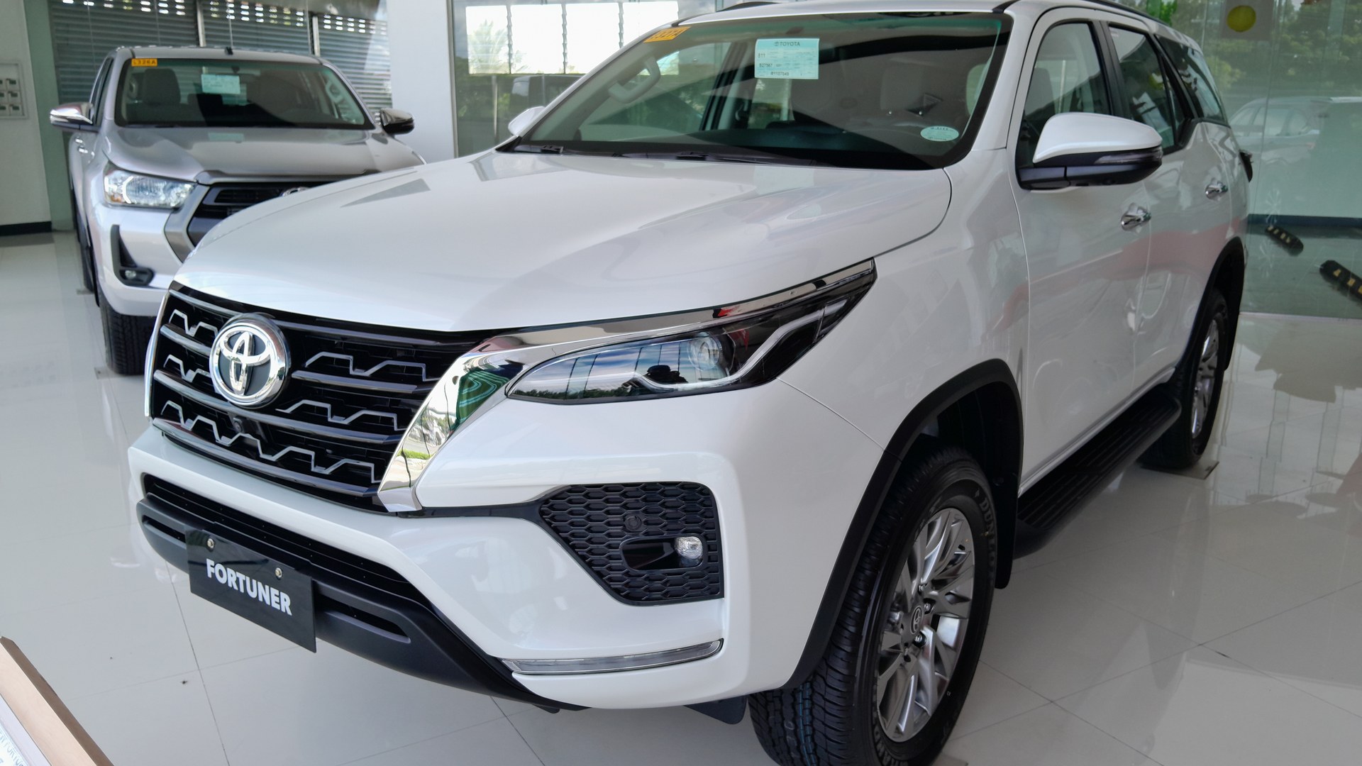 Toyota to unveil refreshed Fortuner SUV on December 1