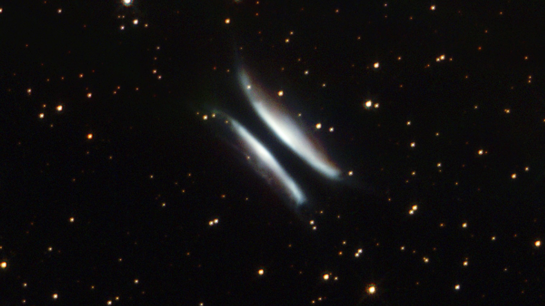 Rare Cosmic View Reveals Secrets of Forming Planetary Systems