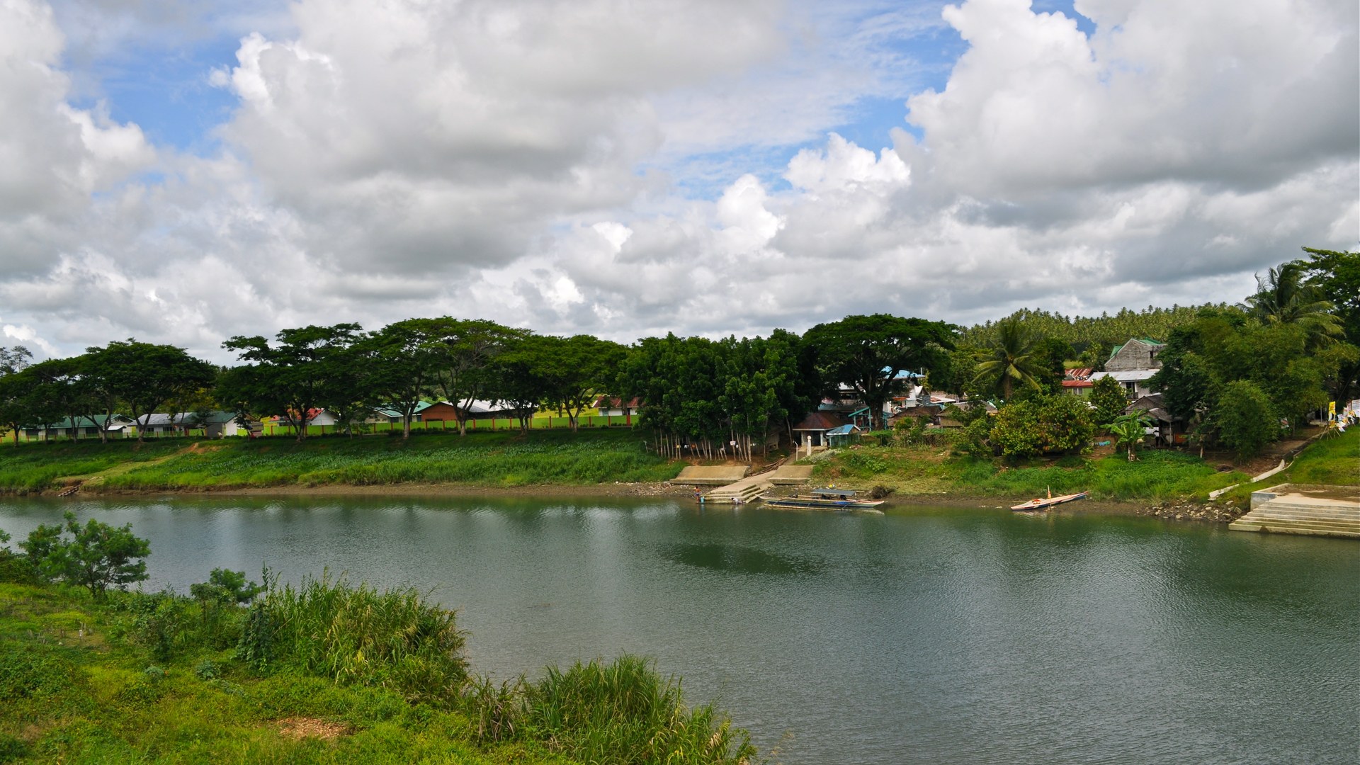 Military seizes weapons after firefight with NPA rebels in Northern Samar