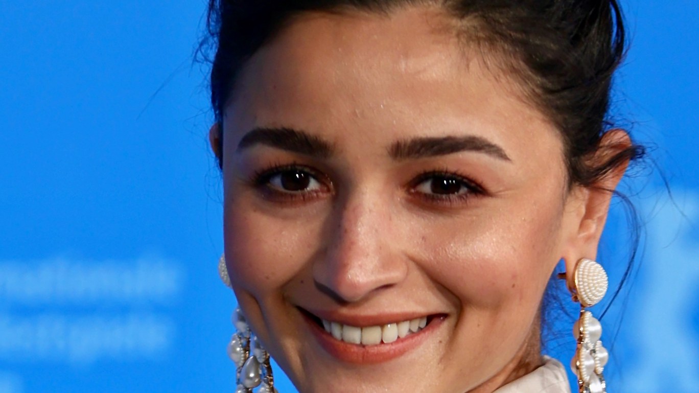 Bollywood Star Alia Bhatt Discusses Living with ADHD, Anxiety in Podcast Interview