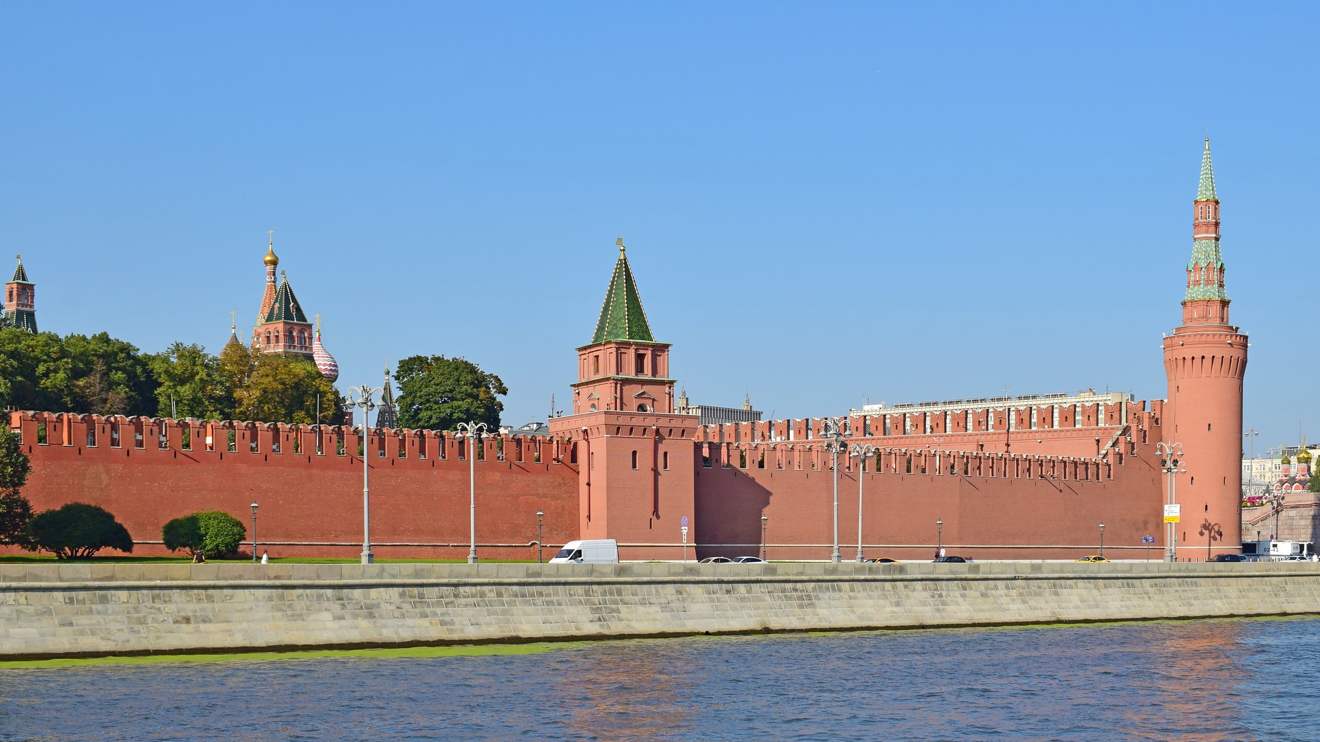 Russia releases elderly American detainee following Trump intervention