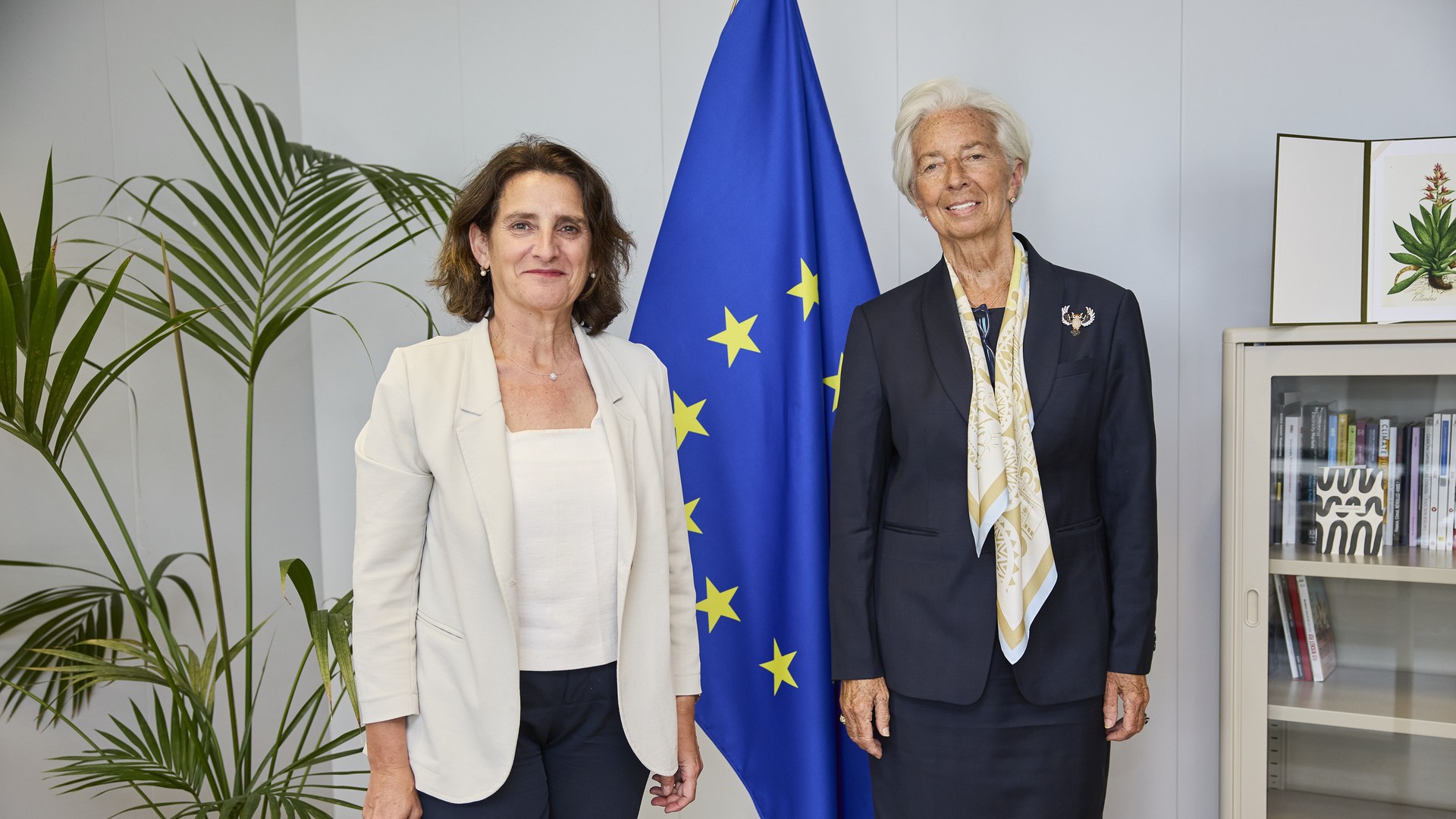 ECB President Lagarde Steps Down Amid Leadership Speculation