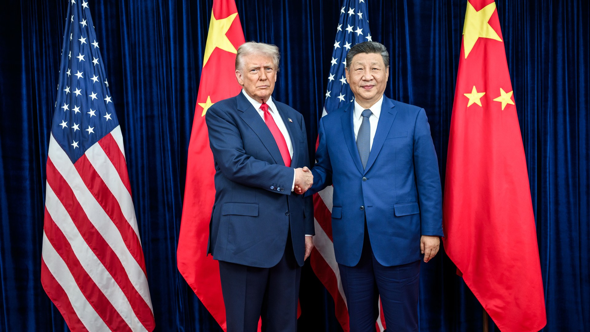 Trump signals willingness to meet Putin, Xi at China summit