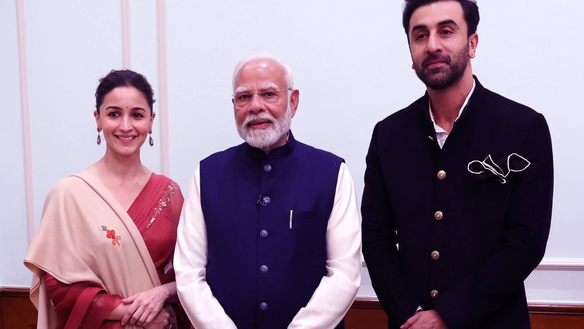 Ranbir Kapoor Reveals Dramatic Proposal to Alia Bhatt in Kenya Wildlife Reserve