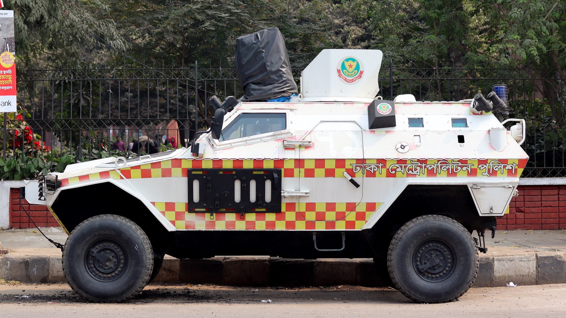Police chief admits inadequate equipment, cites security concerns in drug operations