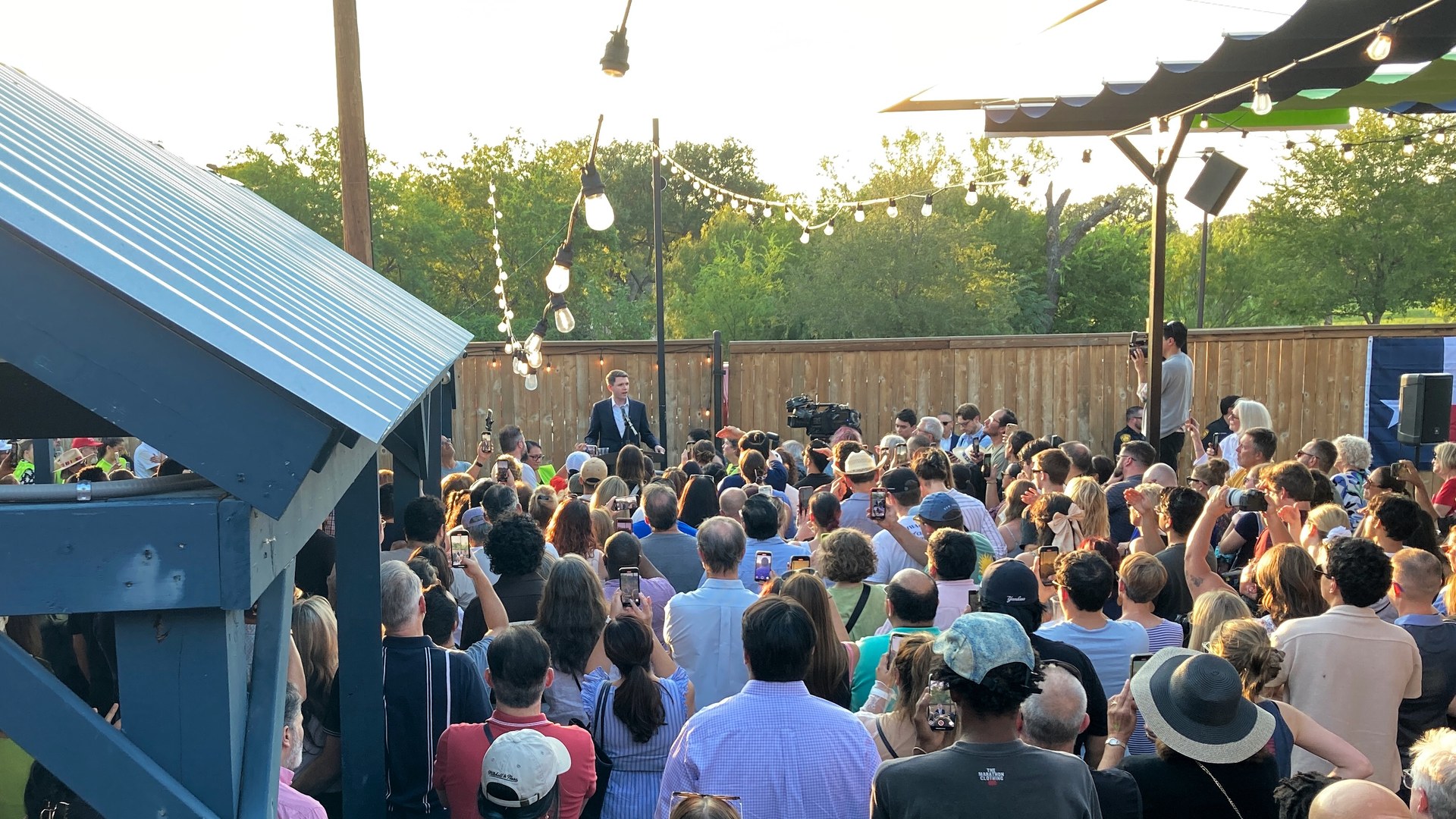Texas Republican Judge Endorses Democrat Talarico for Senate Seat