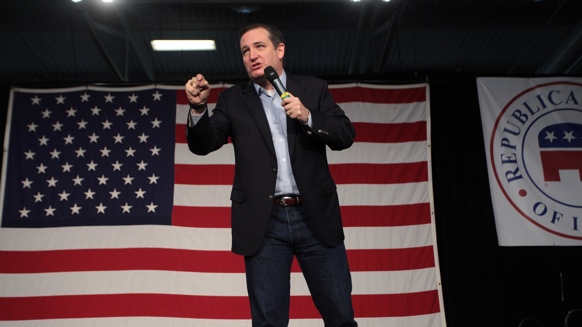 Cruz warns of potential Trump prosecution if Democrats win midterms