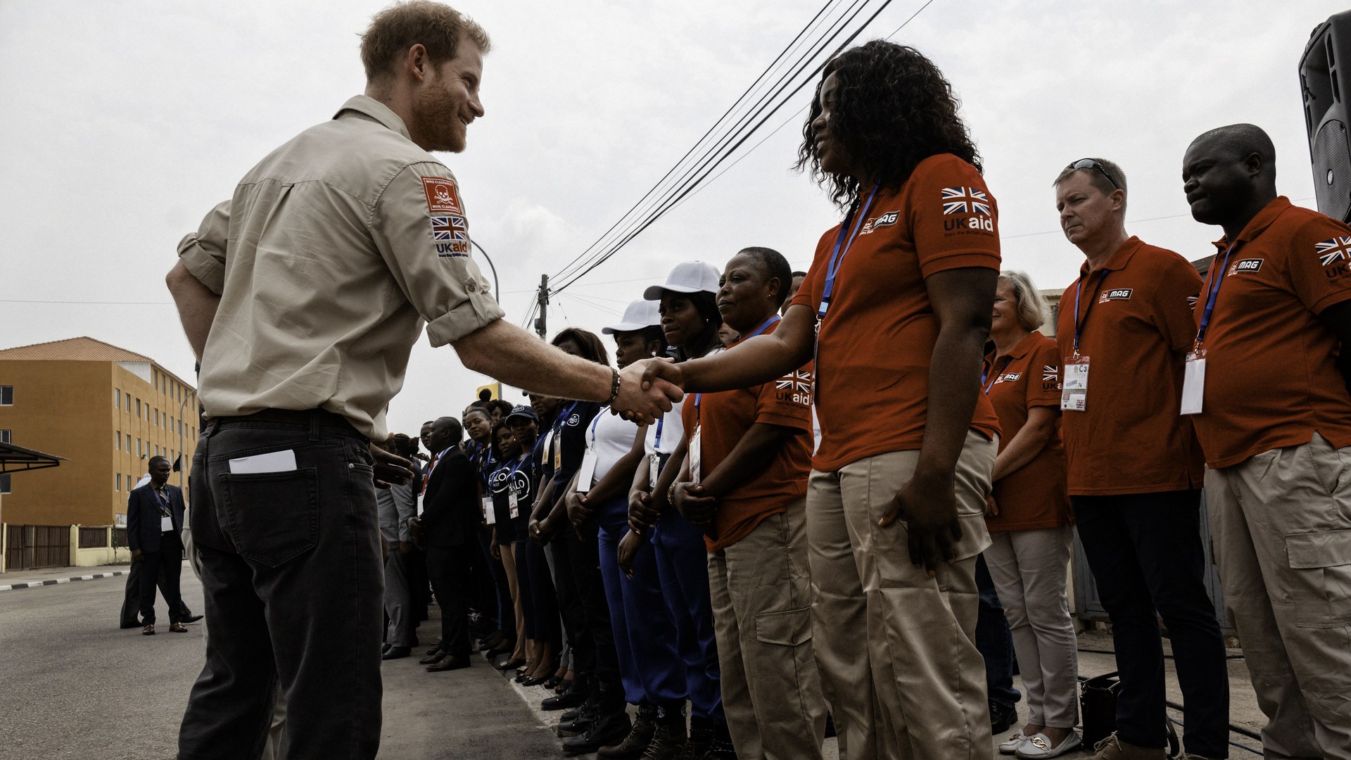 Prince Harry's Friend Claims Duke Met Brother William Secretly