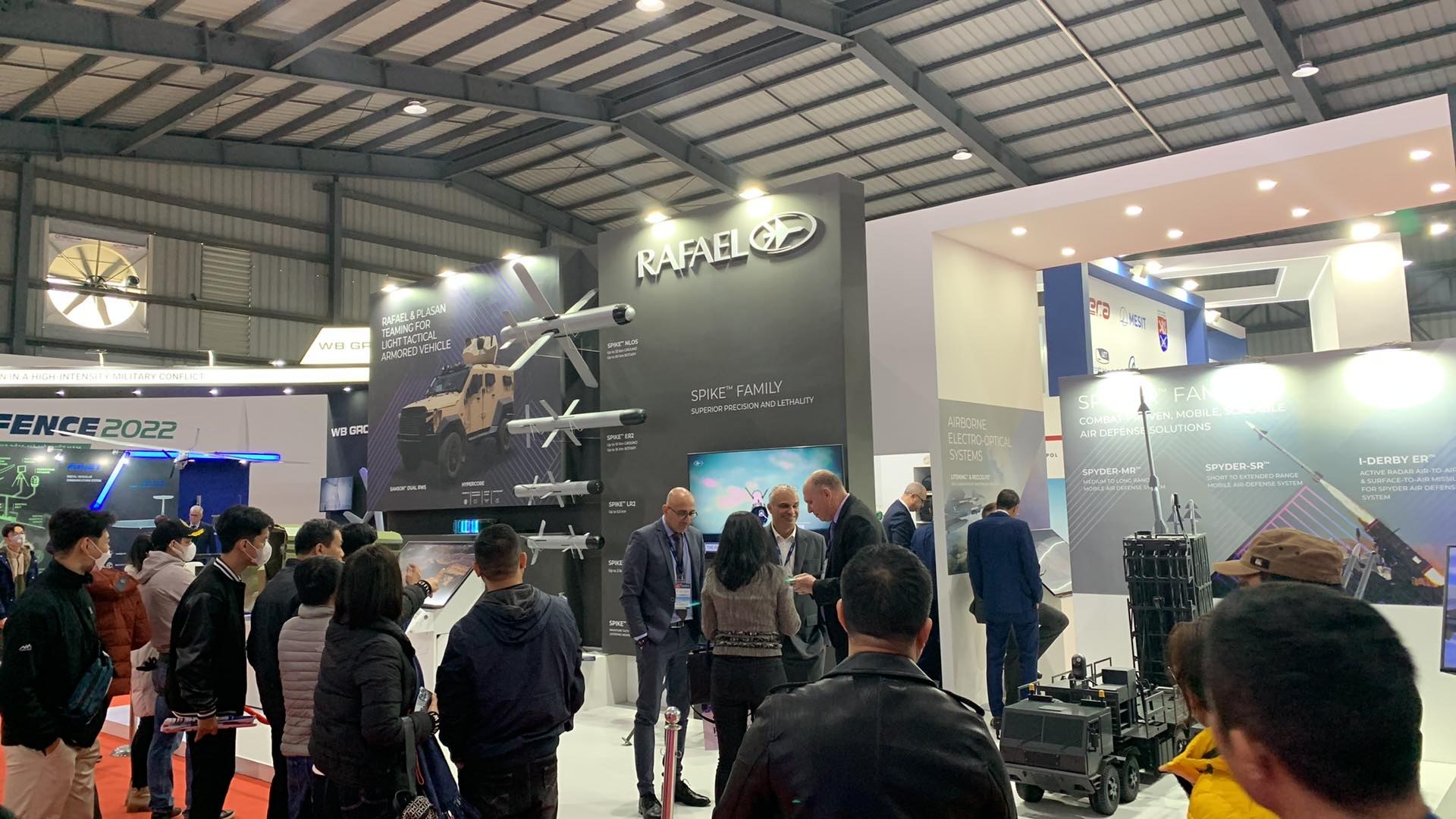 Vietnam Defence Expo 2026 attracts nearly 200 exhibitors across 36 nations