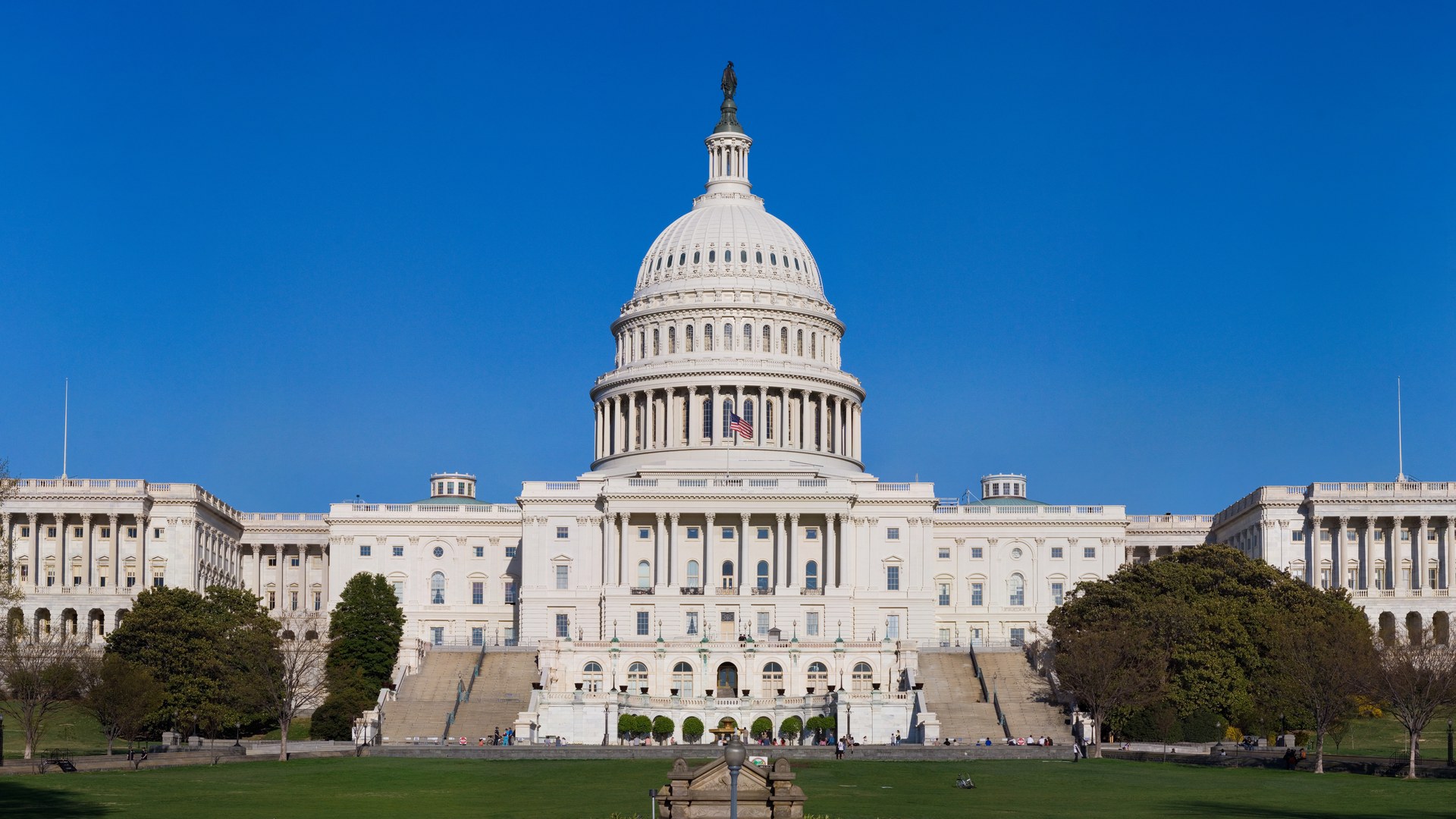 US Congress condemns executive order lifting Russia sanctions